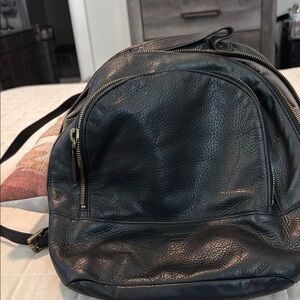 Black Leather lady Backpack/Margot